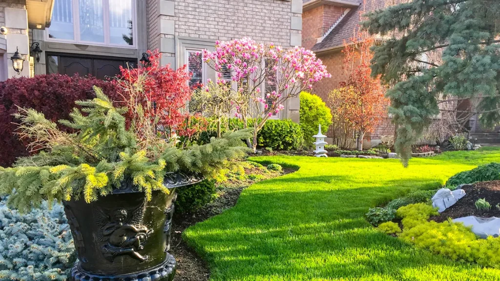 8 Garden Eyesores You Should Get Rid of Right Now, Experts Say